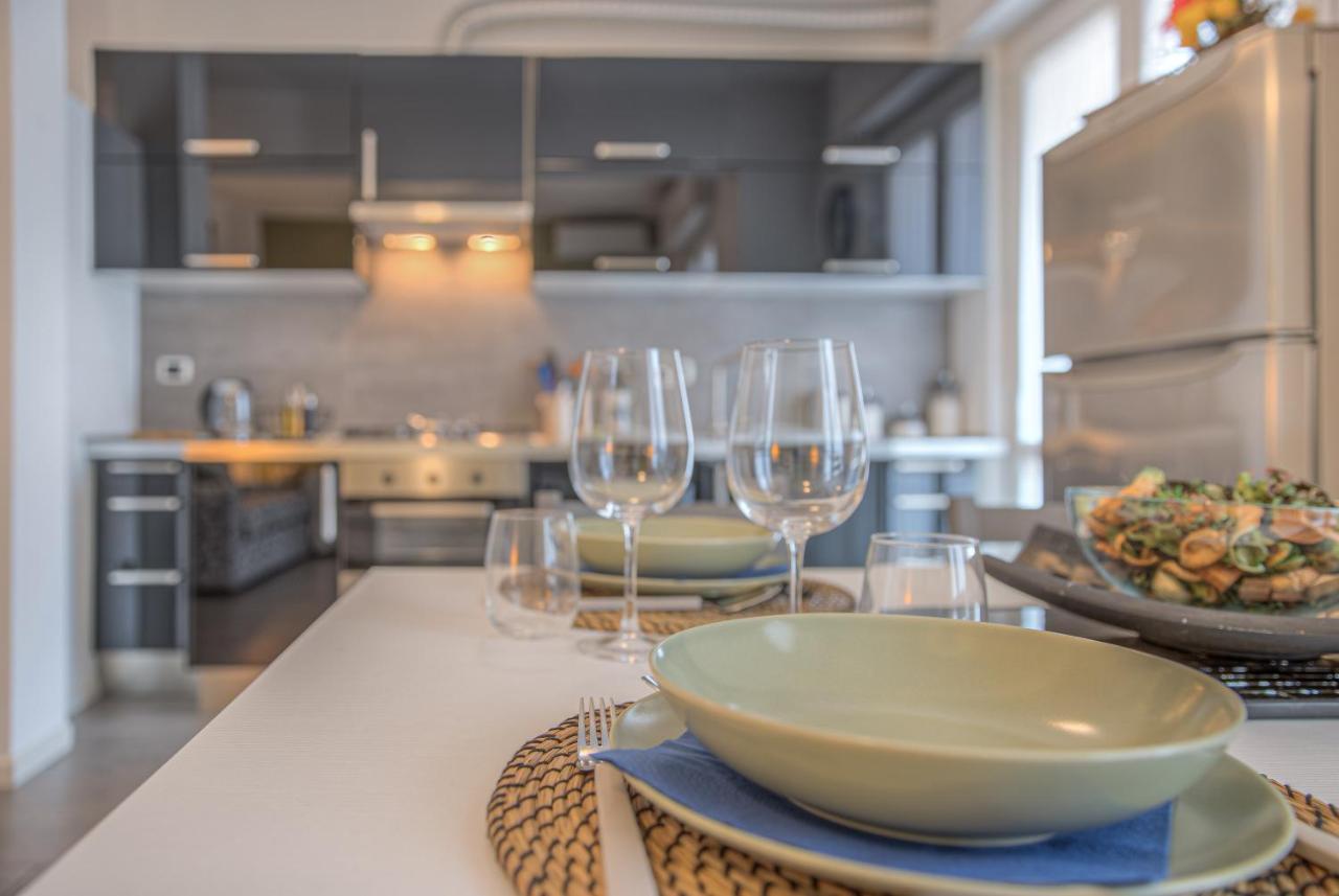 Annie House Appartamento Chic E Accogliente Сестри-Леванте Экстерьер фото